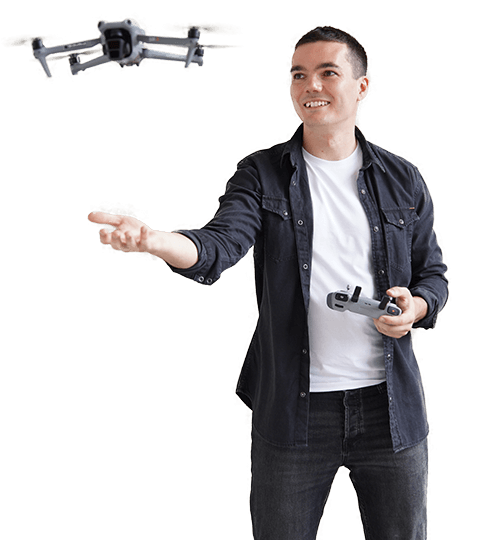 pavel-kural-dron-pilot